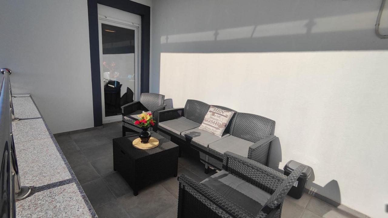Gold And Silver Apartment زادار المظهر الخارجي الصورة
